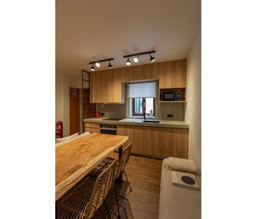 Rua Central do Bairro Herculano, Porto, Braga 4000-054 - Photo 2