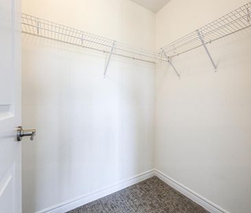 For Lease - 14 Folcroft Street, Brampton, Ontario - Photo 6