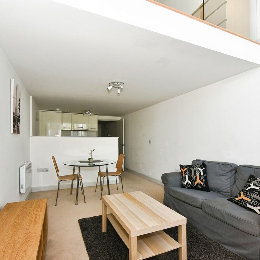1 bedroom apartment to rent - Photo 1