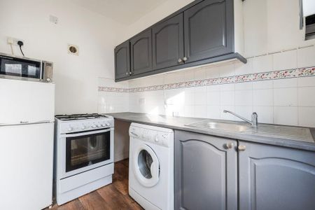 1 bedroom apartment to rent - Photo 4