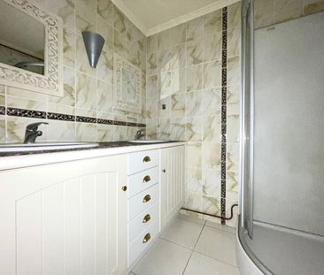 Location Appartement 4 pièces 84m² BREST 29200 - Photo 3