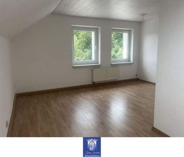 Himmlische Dachgeschosswohnung zum Wohlfühlen in herrlicher Umgebung! - Foto 1