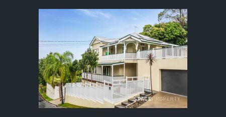 Contemporary Three Bedroom Home with Study in Sought-After Toowong - Photo 3
