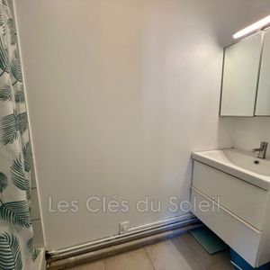 Location appartement studio 23 m² La Valette-du-Var - Photo 3