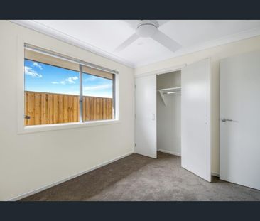 44 Gillies way, South Ripley - Photo 4