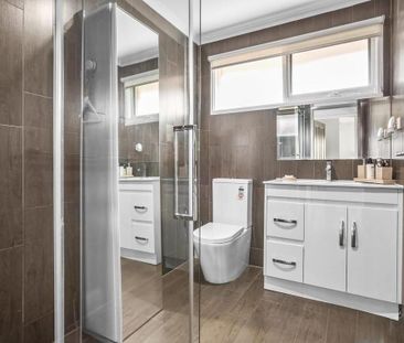 Comfort, Convenience, and Modern Efficiency in a Family-Friendly Se... - Photo 4