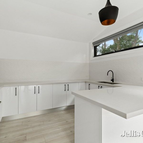 2 Barrel Rise, Eltham - Photo 1