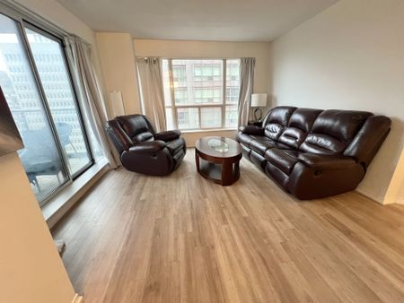 For Lease - 909 Bay Street Unit# 1701, Toronto, Ontario - Photo 3