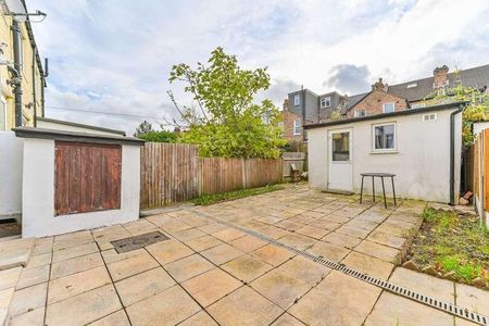 Hatch Road, Norbury, SW16 - Photo 2