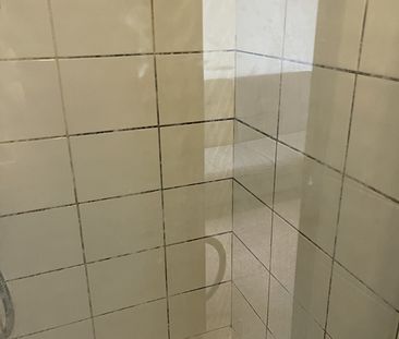 1 Bed Flat, Dumfries Street, LU1 - Photo 1