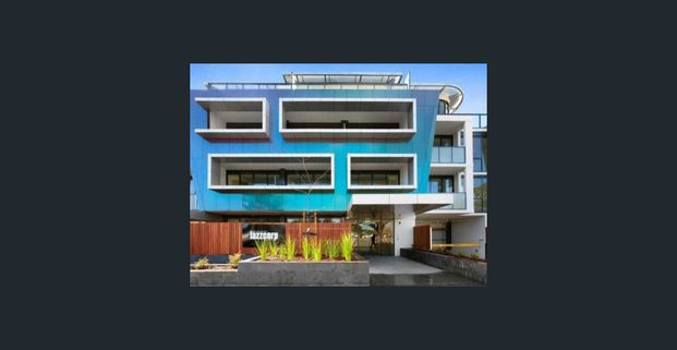 ONE-BEDROOM, LOW MAINTENANCE LIVING - PARTIALLY FURNISHED - Photo 1