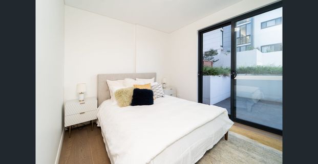 Well-designed modern 2 Bedroom apartment !! - Photo 1