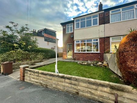 3 bedroom semi-detached house to rent - Photo 5