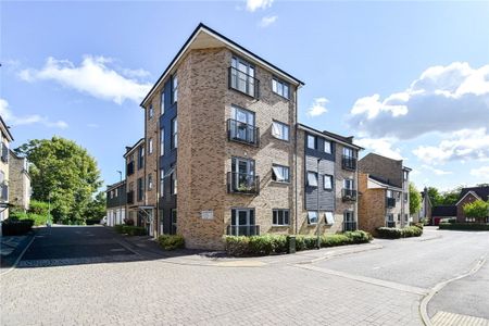 Well presented 1 bedroom, second floor apartment located just off Milton Road offering excellent access to the City and Science Parks. GCH. Phone entry system. Allocated parking. Unfurnished. - Photo 3