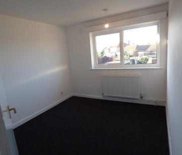 Byron Way, Great Yarmouth - Photo 2