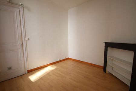 T2 NON MEUBLE de 37,56m2 – RUE PRINCESSE réf 196-004 - Photo 2