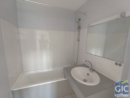 Location Appartement 2 pièces 35m² - Photo 4
