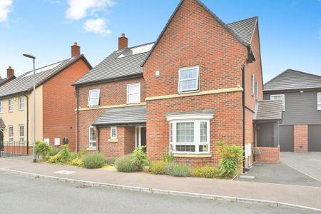 5 bedroom detached house to rent - Photo 4