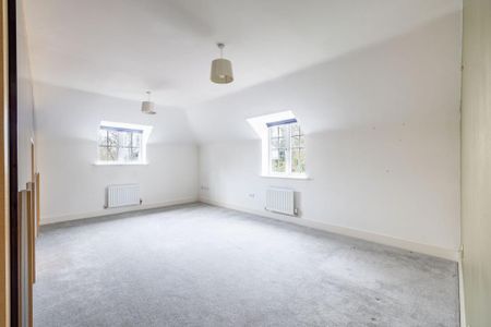 4 bedroom terraced house to rent - Photo 5