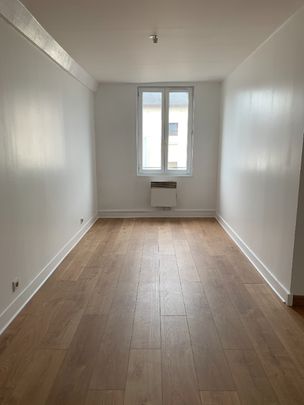Location Appartement 3 pièces 83m² DEVILLE LES ROUEN 76250 - Photo 1