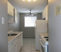 Victoria Park Apartments | 612 Spadina Crescent W, Saskatoon - Photo 1