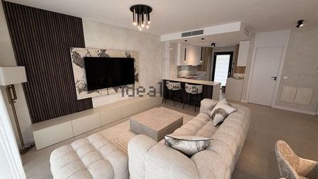 Alquiler de chalet pareado en Avenida Matas Verdes - Photo 3