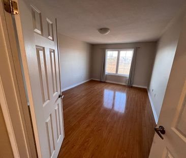 For Lease - 54 Agava Street, Brampton, Ontario - Photo 4
