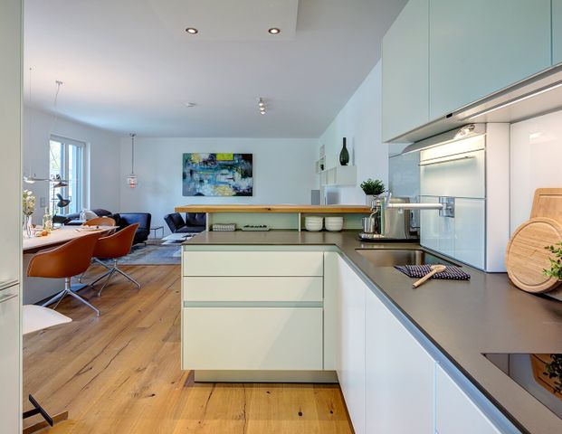 Premium apartment in upscale location in Nymphenburg - Photo 1