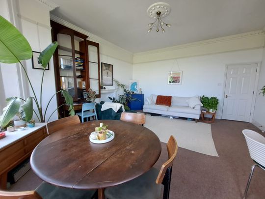 1 Bed Flat, Dartmouth Terrace, SE10 - Photo 1