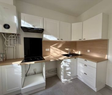 Location Appartement 2 pièces 49m² - Photo 6