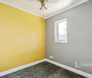 2 bedroom semi-detached house to rent - Photo 2