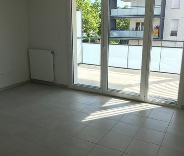 Location Appartement 1 pièce 25m² TOURNEFEUILLE 31170 - Photo 1