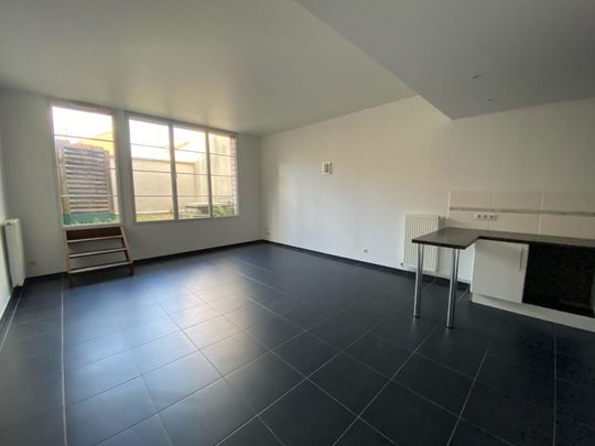 À LOUER – T2 de 63m², Rue Manuel, Lille réf 5741 - Photo 1
