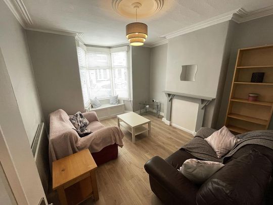 4 bedroom house share to rent - Photo 1