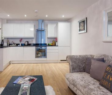 1 bedroom flat to rent - Photo 2