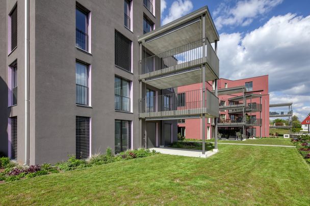 Helle Wohnung mit grosszügigem Balkon - Photo 1