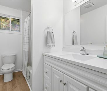 For Lease - 600 Wilson Road, Oshawa, Ontario - Photo 4