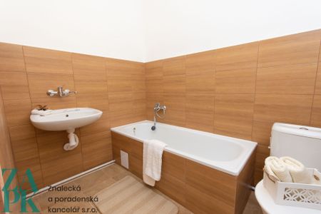 Pronájem bytu 3+1 94 m² - Fotografie 5