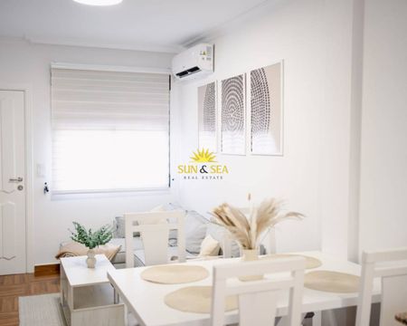 TWO-BEDROOM APARTMENT – TORREVIEJA - Foto 2