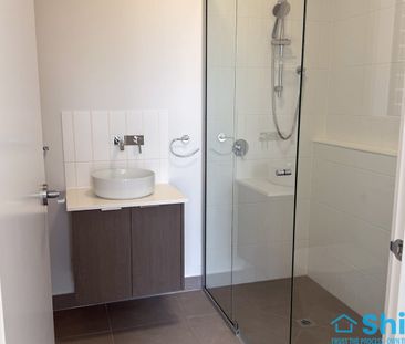 **New Home Haven in Historic Beveridge - 4BR Premium Builder** - Photo 3