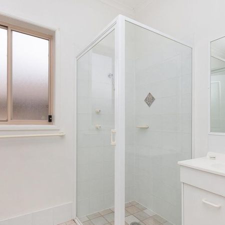 Ngunnwal Townhouse Convenience - Photo 5