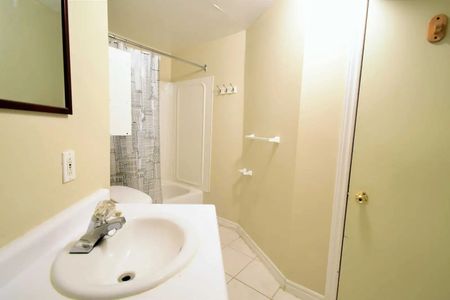 For Lease - 46 Birchwood Drive Unit# Lower, Barrie, Ontario - Photo 3