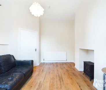 APT 1, 12 Allworthy Avenue, Belfast, BT14 6BU - Photo 2