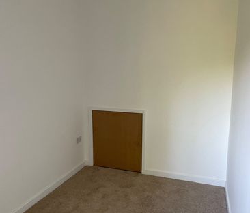 1 Bed Flat, Great Stone Road, M32 - Photo 1