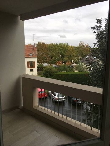 Location Appartement 5 pièces 100m² MEAUX 77100 - Photo 4