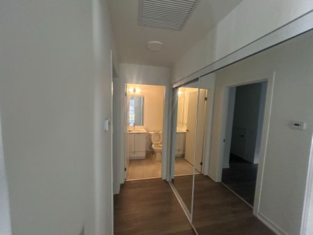 For Lease - 115 Canon Jackson Drive Unit# 101, Toronto, Ontario - Photo 2