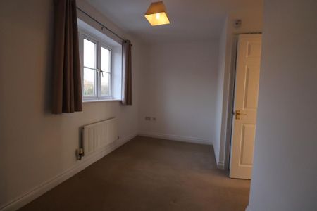 2 bedroom terraced house to rent - Photo 3