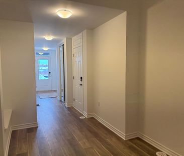 For Lease - 19 Walcott Crescent Unit# 3044, Brampton, Ontario - Photo 3