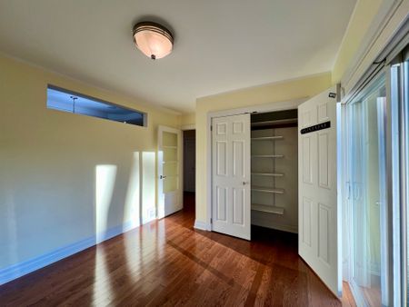 For Lease - 366 Winston Road, Oakville, Ontario - Photo 5