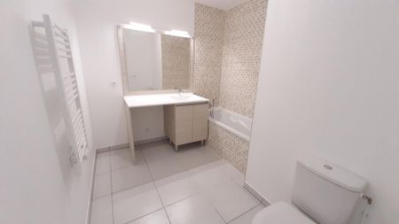 location Appartement T2 DE 39.9m² À MONTPELLIER - Photo 2